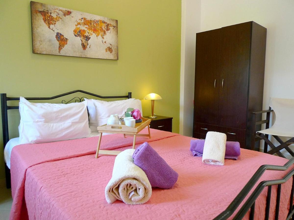 Christina'S Sea House Apartment Nikiti  Ngoại thất bức ảnh