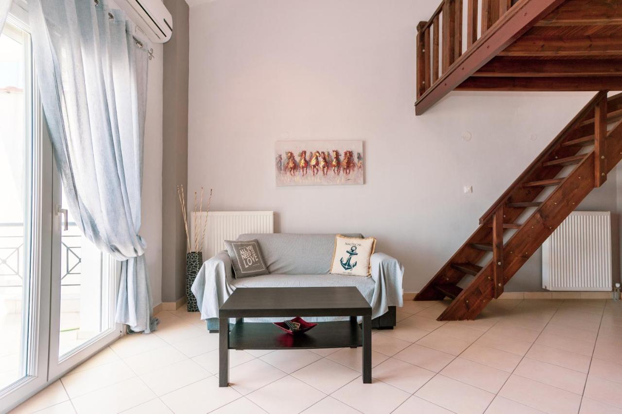 Christina'S Sea House Apartment Nikiti  Ngoại thất bức ảnh